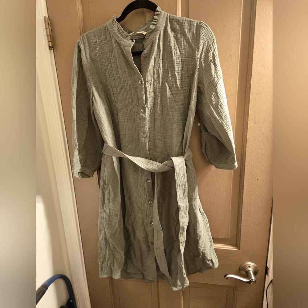 New Soft Surroundings size small Big Sur sage green dress